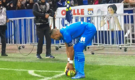 士止9连败 士止9连败